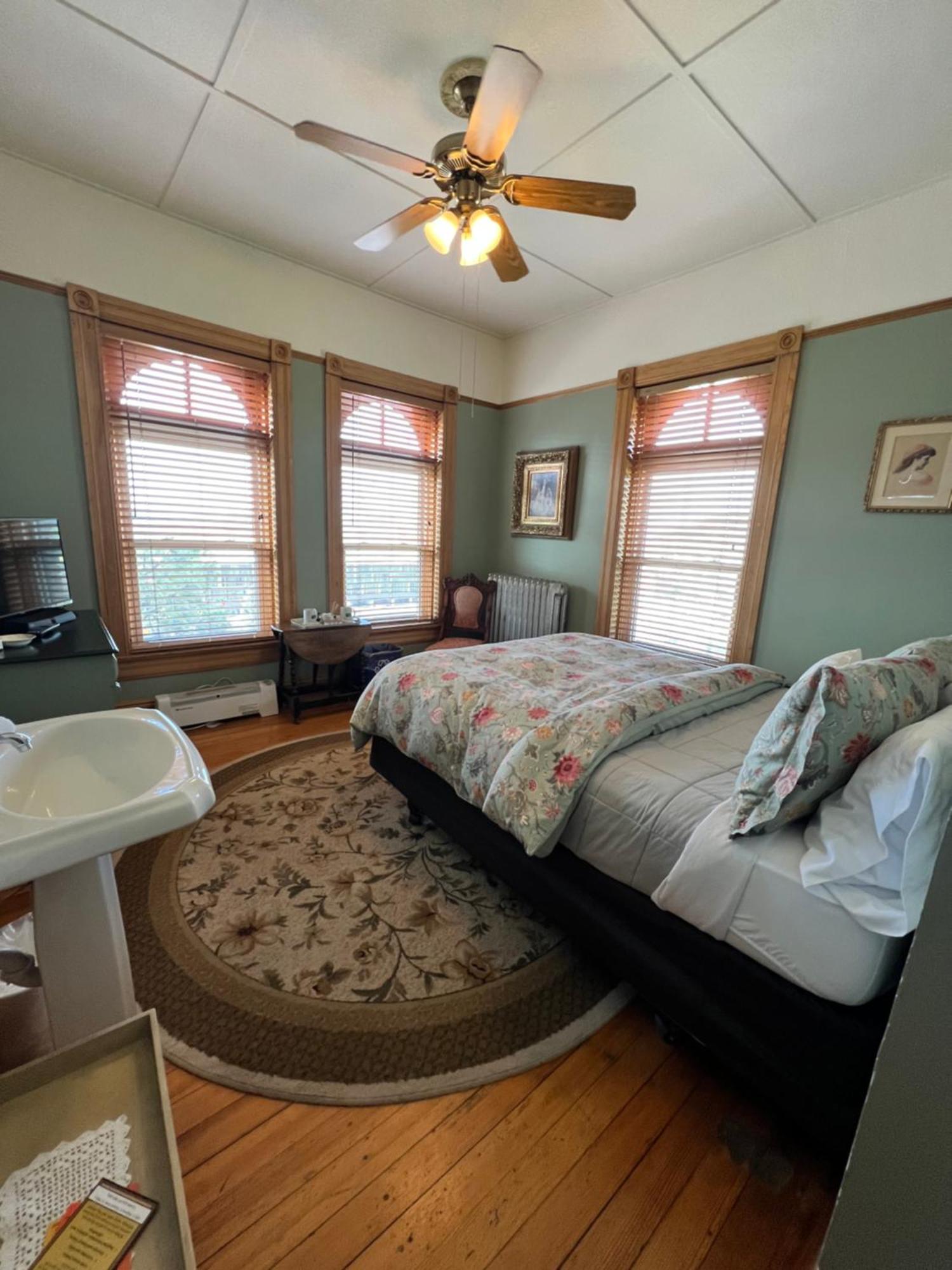 Hotel St Nicholas Cripple Creek Bagian luar foto